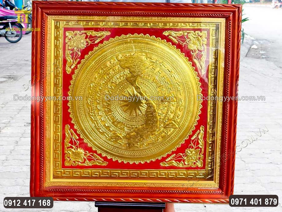 Từng họa tiết hoa văn được chăm ch&uacute;t tỉ mỉ